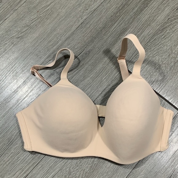 WACOAL How Perfect Wire Free T-Shirt Bra Nude/Beige size 36C - Picture 2 of 9